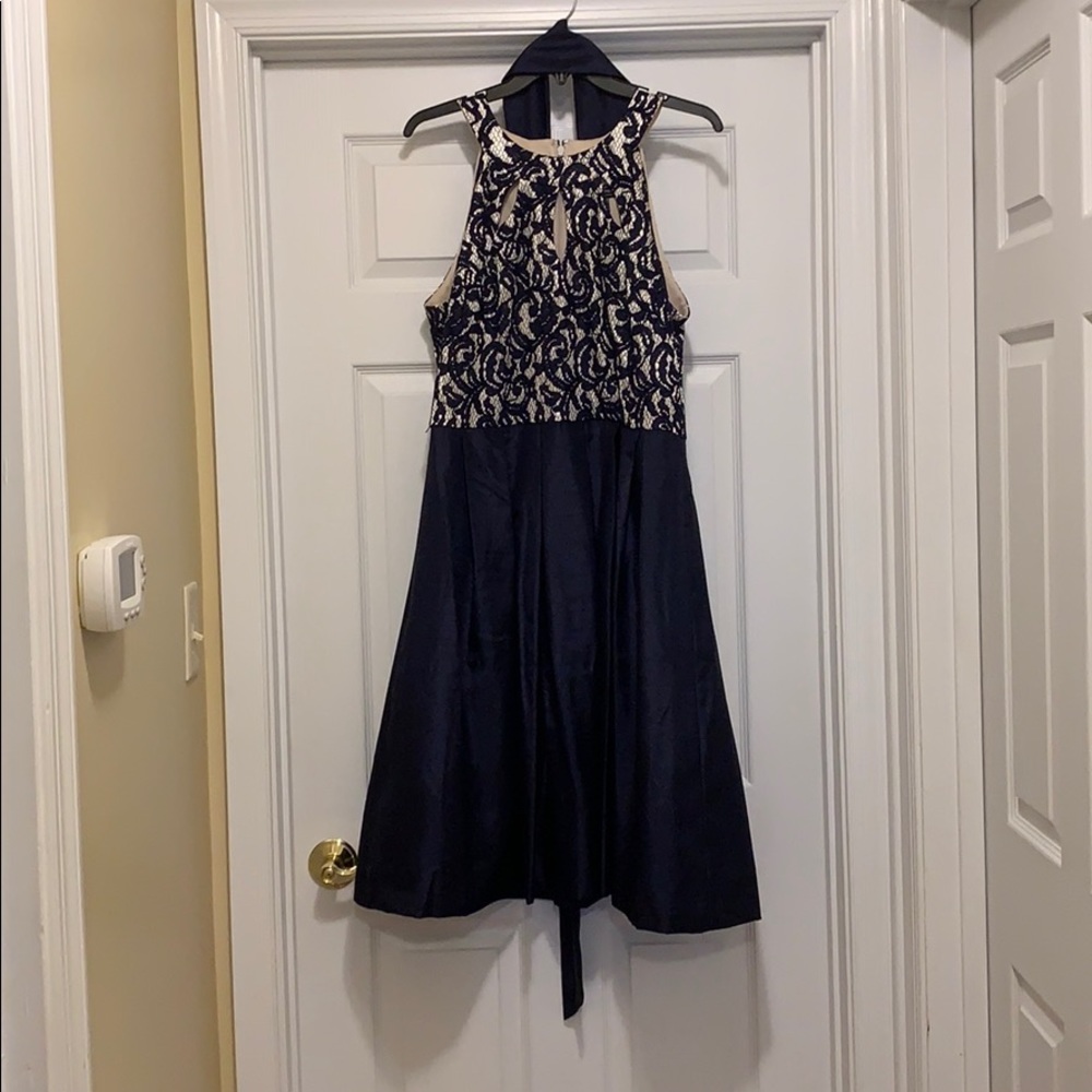 Like New: Jessica Howard Formal Dress